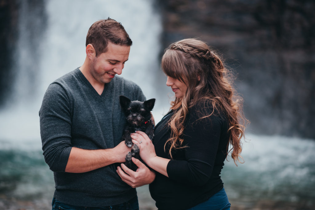 should we bring our dog to our engagement session