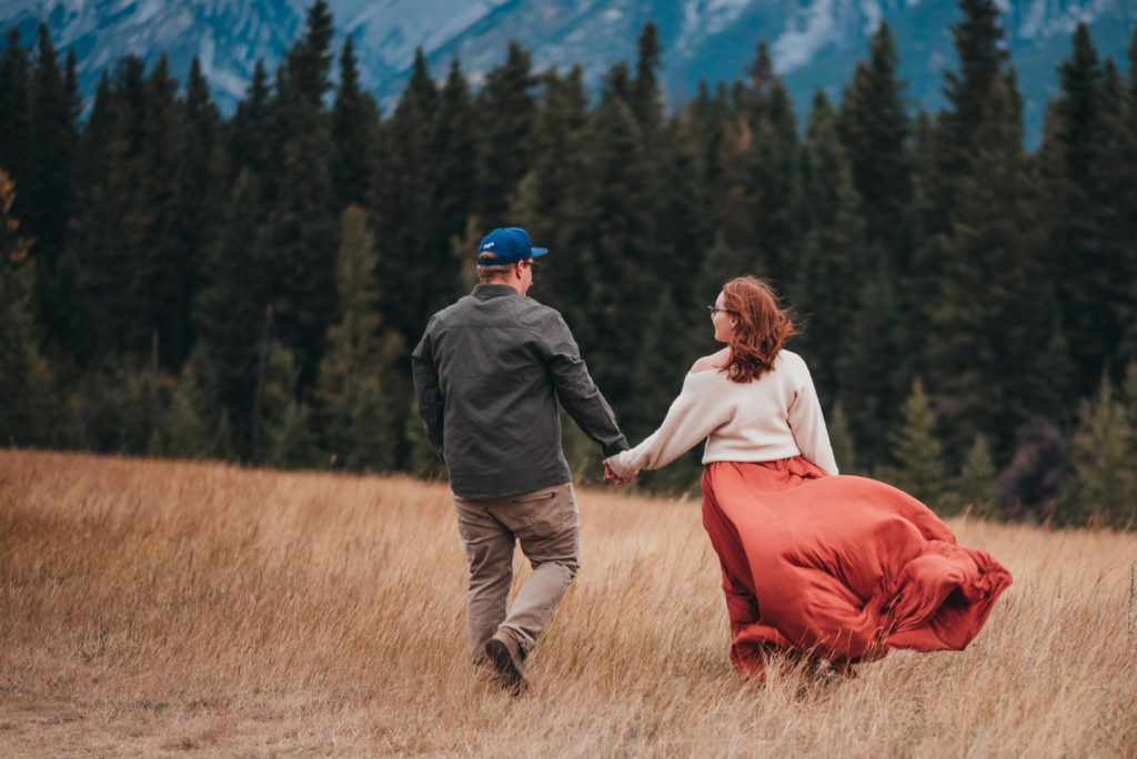 how to get married in canmore