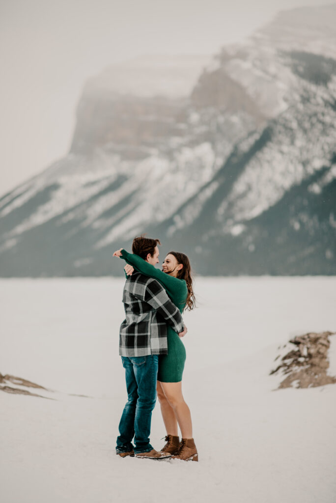 winter engagement session in Banff