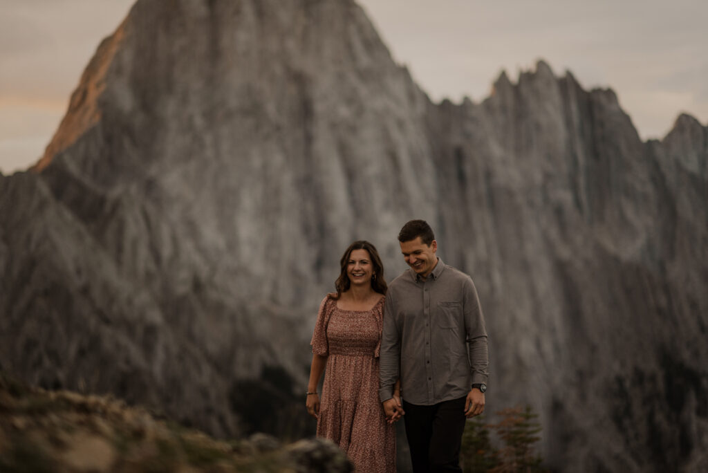 hiking engagement session