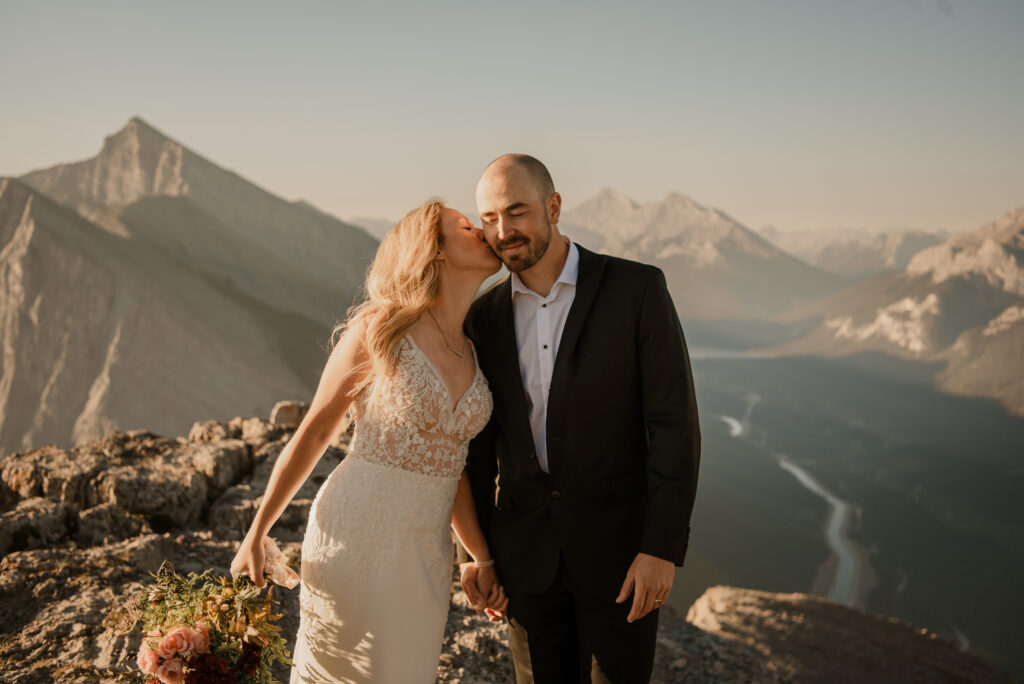 mountain top hiking elopement in canmore alberta