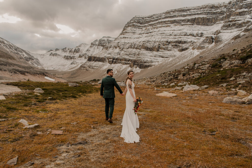 banff helicopter elopement in the fall