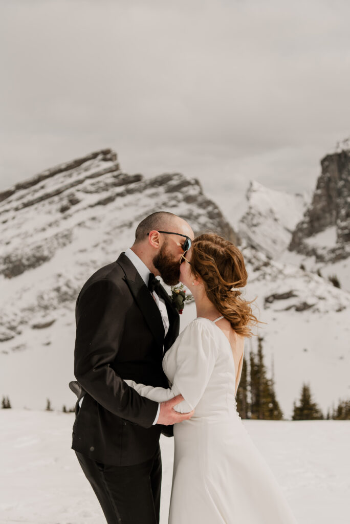 winter helicopter elopement in canmore