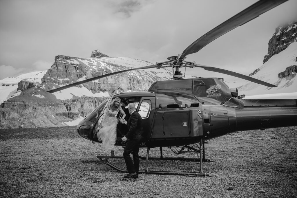 helicopter elopement in Nordegg