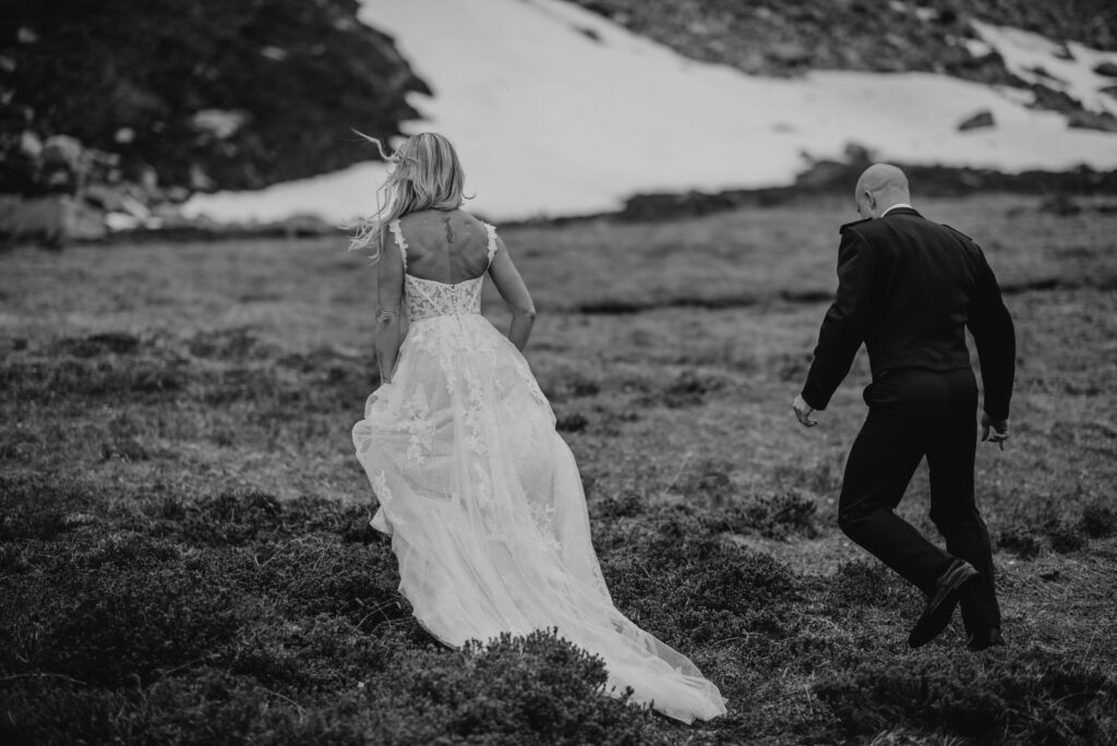 helicopter elopement in the canadian rockies