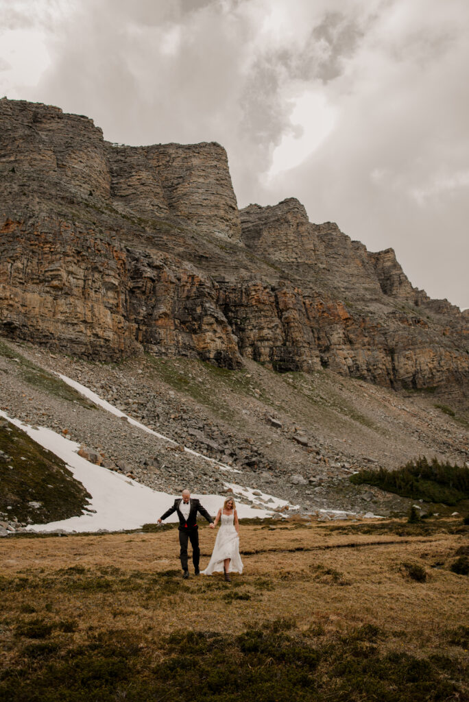 helicopter elopement in the canadian rockies