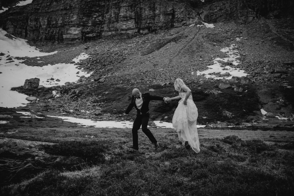 helicopter elopement in the canadian rockies