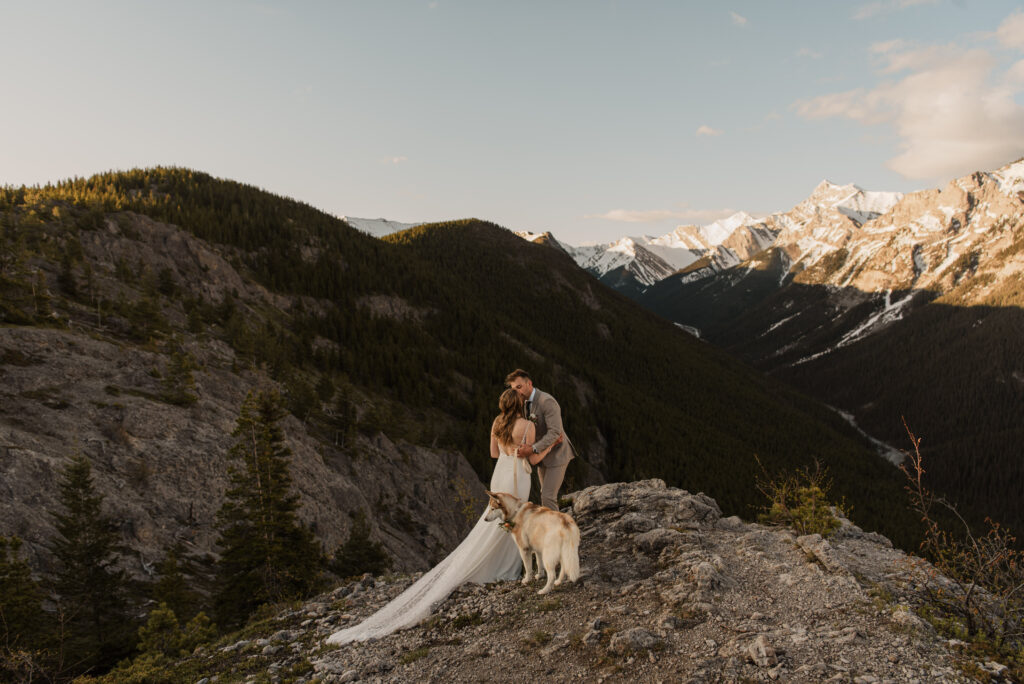 sunrise hiking elopement in kananaskis