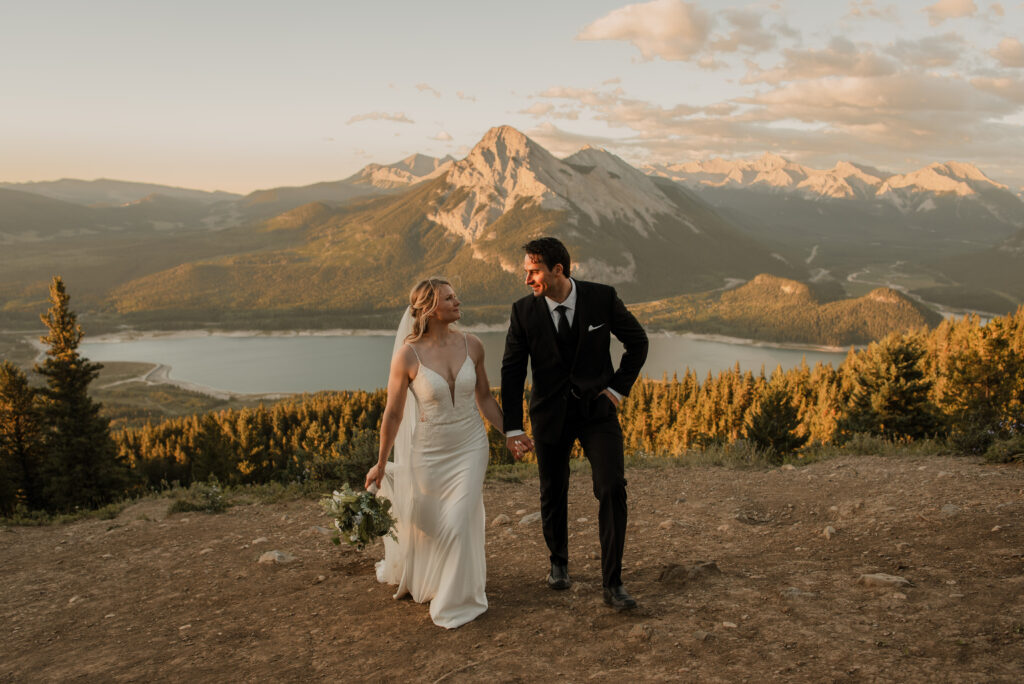 sunrise mountain elopement in kananaskis