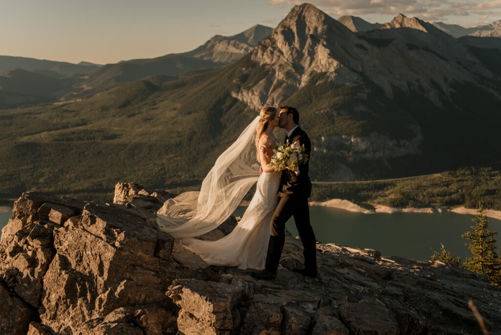 sunrise hiking elopement photographer kananaskis alberta