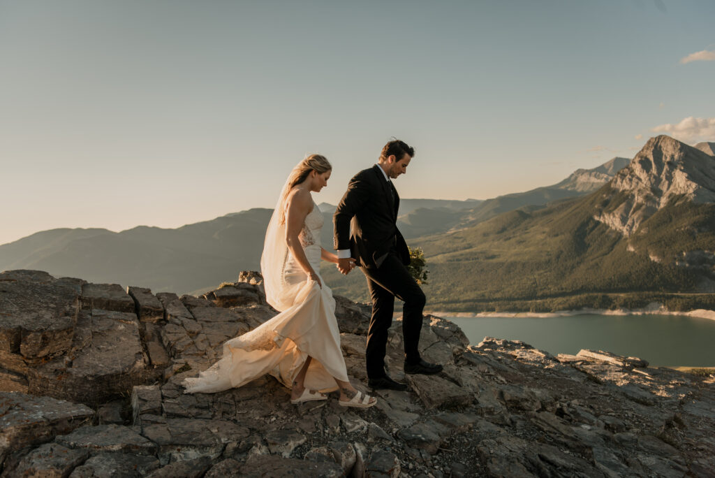 sunrise hiking elopement photographer kananaskis alberta