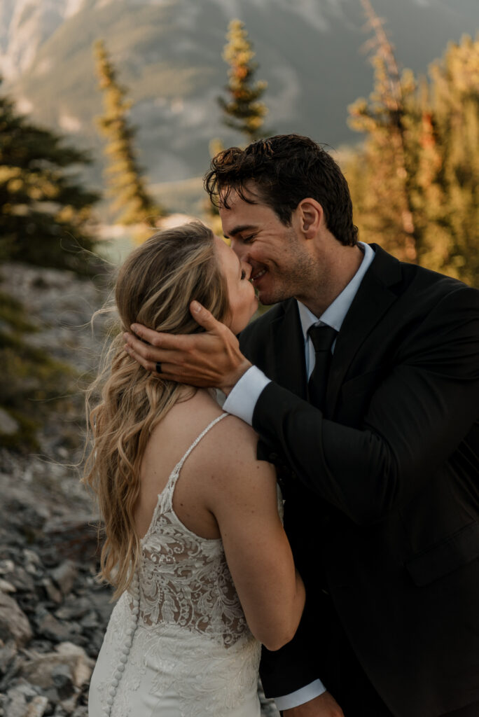 sunrise hiking elopement photographer kananaskis alberta