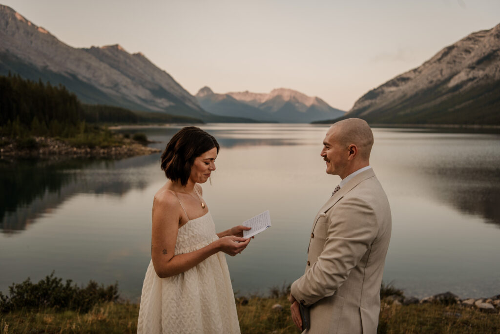 spray lakes sunrise elopement in Kananaskis