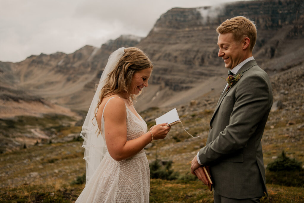 helicopter elopement ceremony at lake of the falls