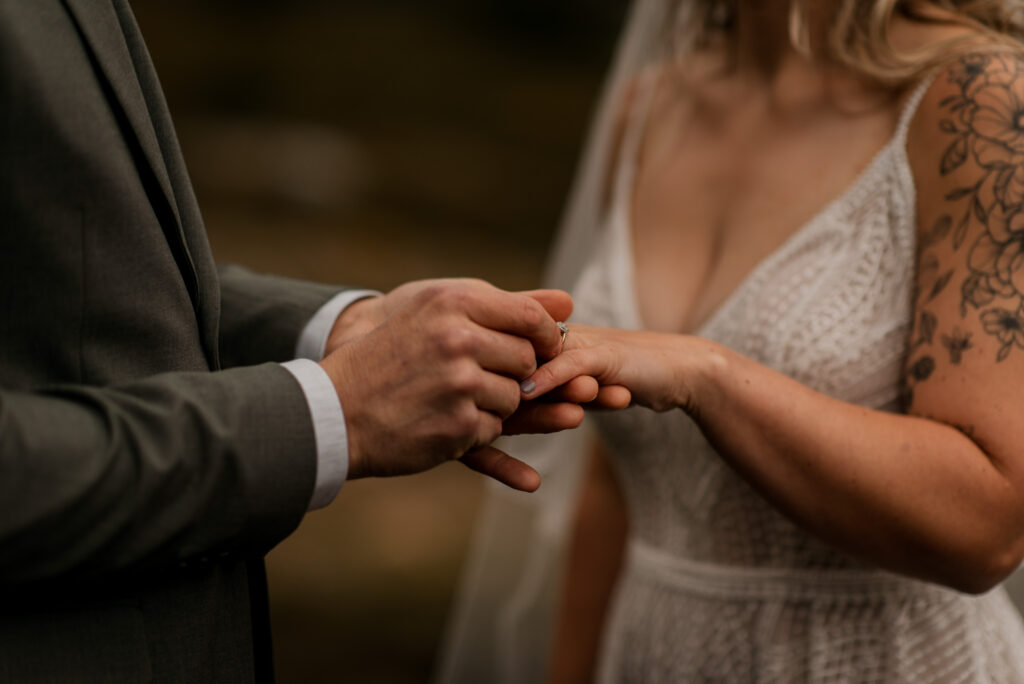 helicopter elopement ceremony at lake of the falls