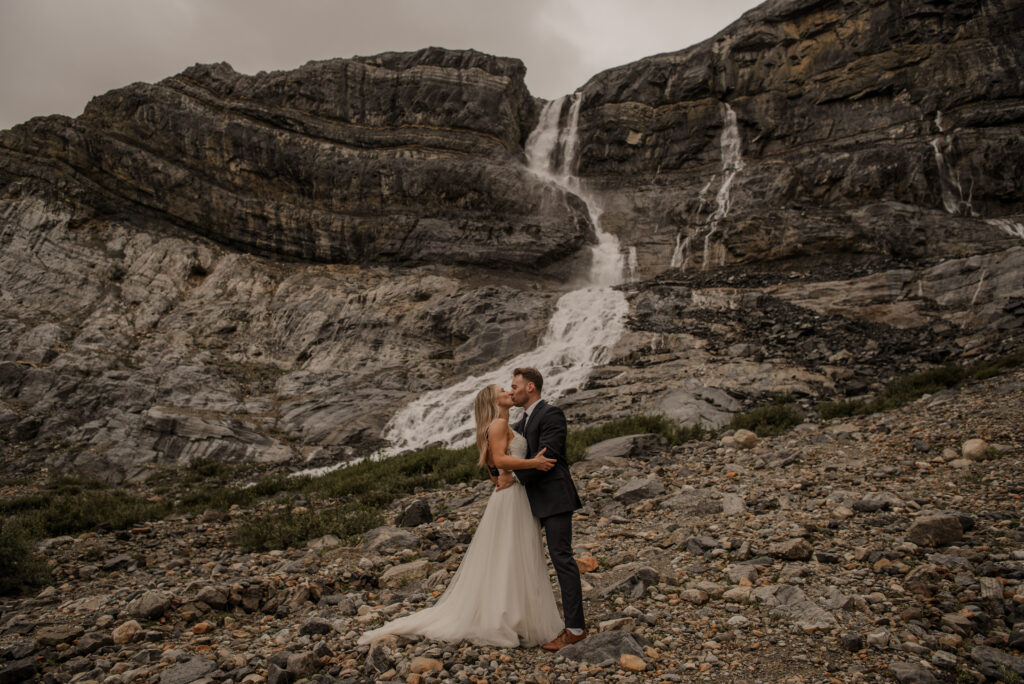 foggy elopement in banff