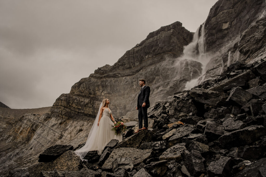 bow glacier falls elopement banff alberta