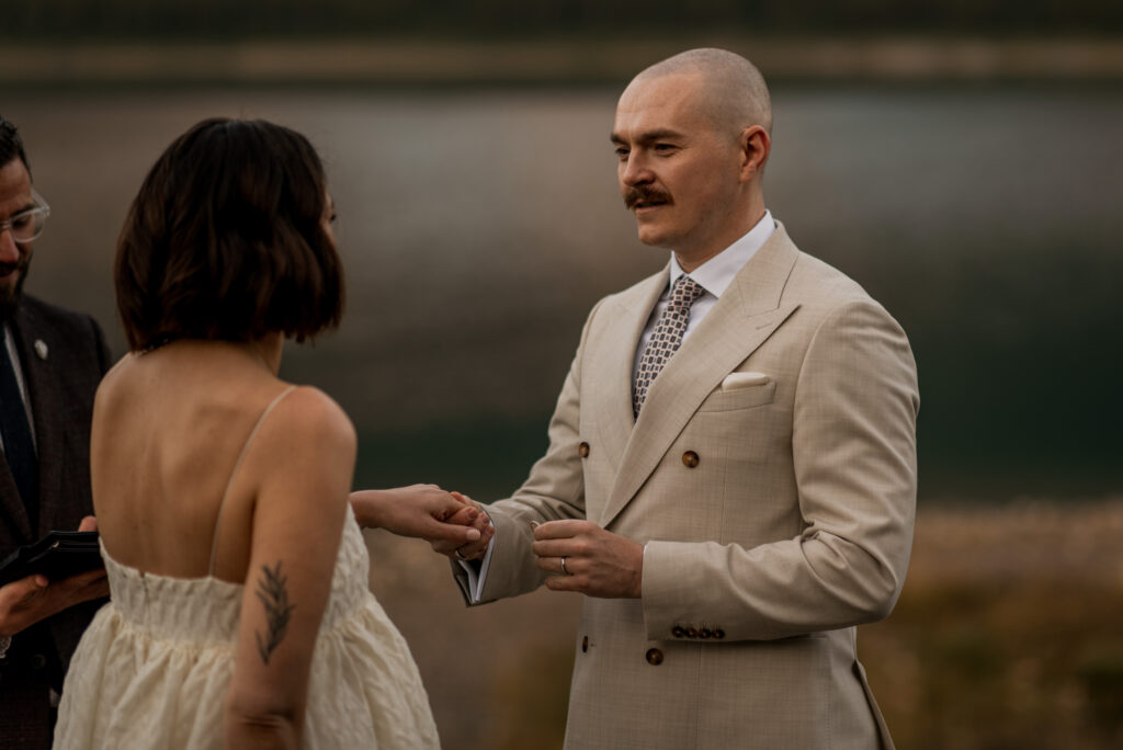 lakeside elopement ceremony canadian rockies