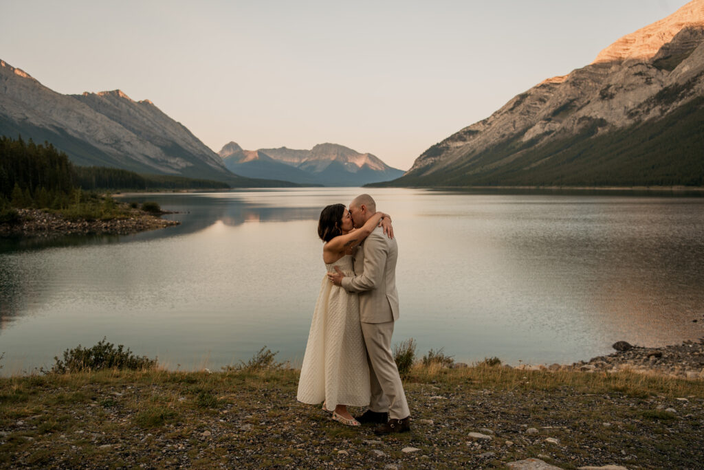 lakeside elopement ceremony canadian rockies