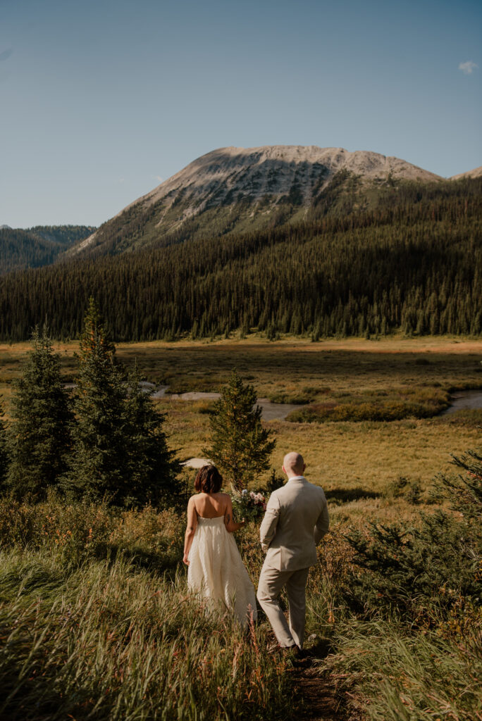 mount engadine lodge elopement