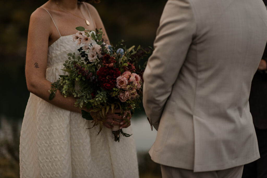sunrise lakeside elopement in Alberta